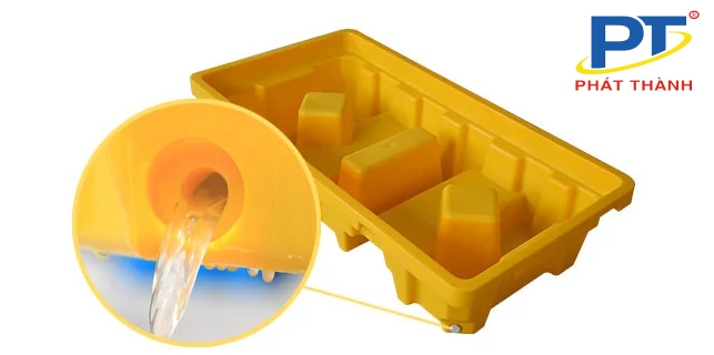 Ảnh 6: Nút thoát pallet nhựa chống tràn dầu tiện lợi