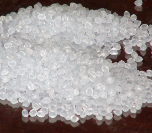 So sánh về tính chất vật lý LLDPE và LDPE