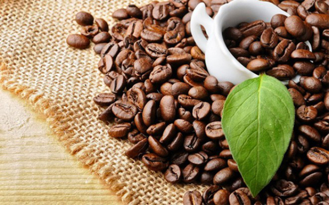 Khử mùi bằng hạt cà phê