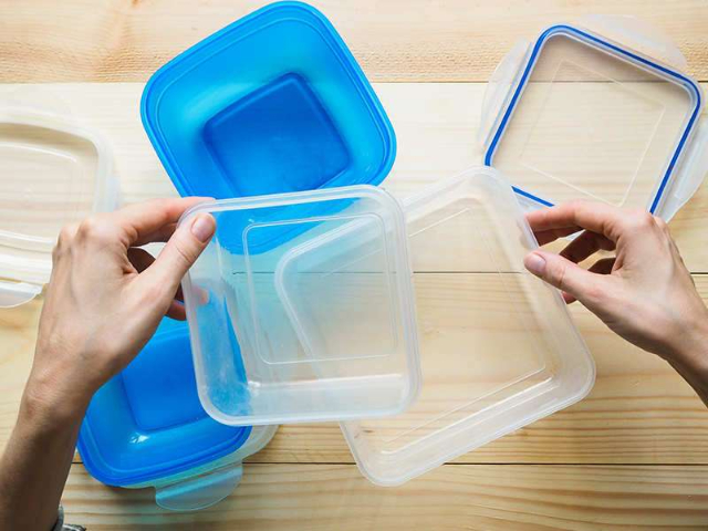 Những lưu ý quan trọng khi khử mùi đồ nhựa mới mua