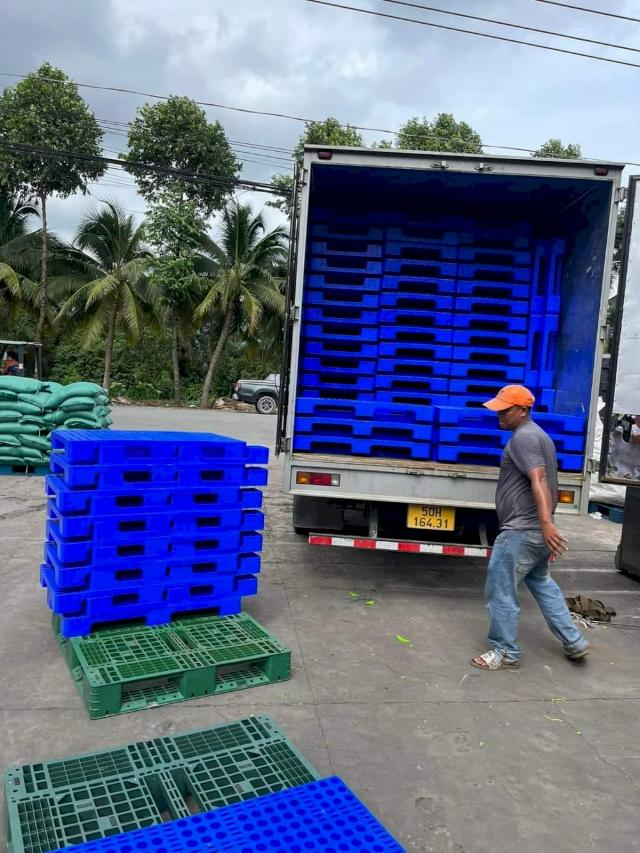 Bảng giá tham khảo pallet nhựa