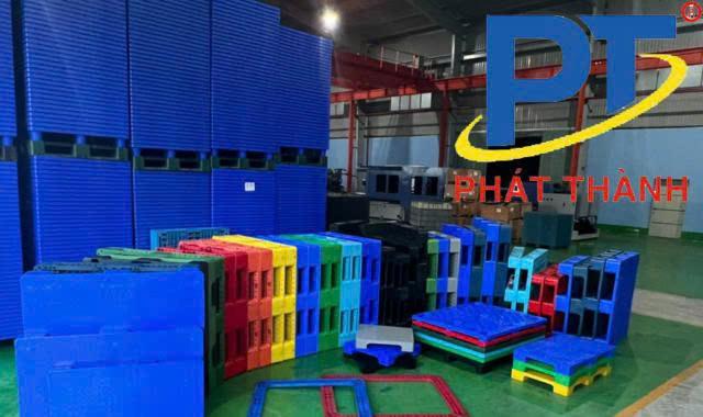 Kinh nghiệm lựa chọn pallet nhựa phù hợp cho doanh nghiệp