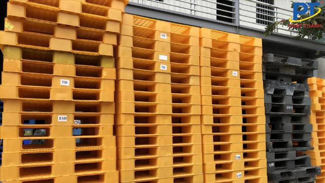 Pallet nhựa phân loại theo mục đích tại Quảng Ngãi