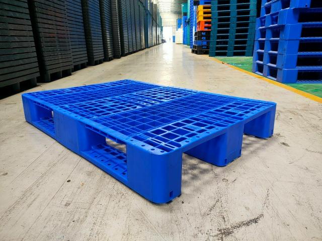 Ứng dụng của pallet nhựa vĩnh long