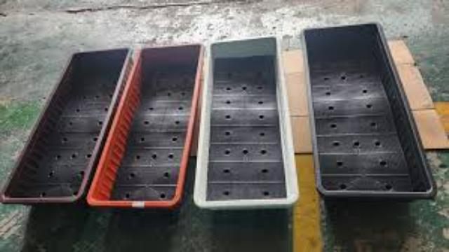 Cấu tạo khay nhựa dài 1m