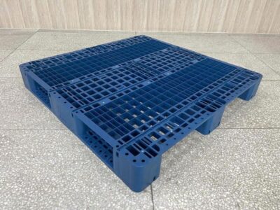 Pallet 3 chân hở mặt lưới 1200x1200x155mm